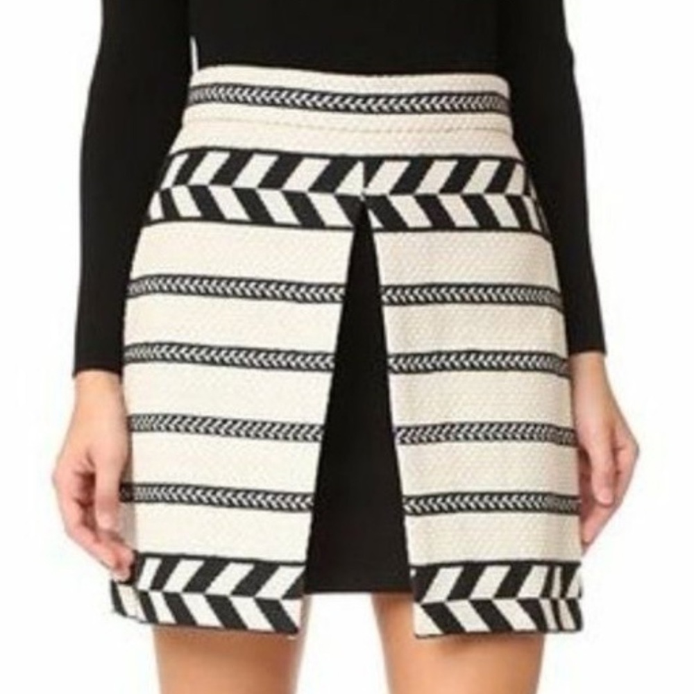 Black and White Patterned Women's Skirt